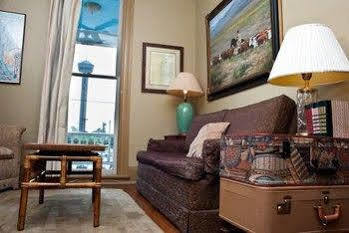Arbor House Suites Bed And Breakfast ซานอันโตนิโอ ภายนอก รูปภาพ